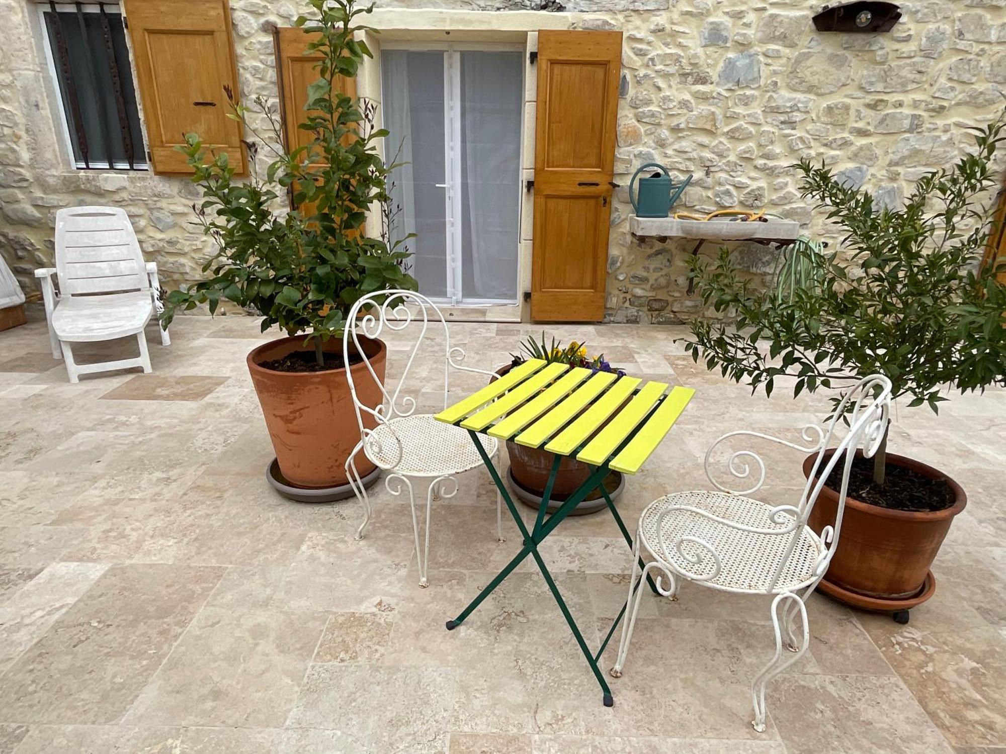 La Bergerie Apartment Domessargues Exterior foto