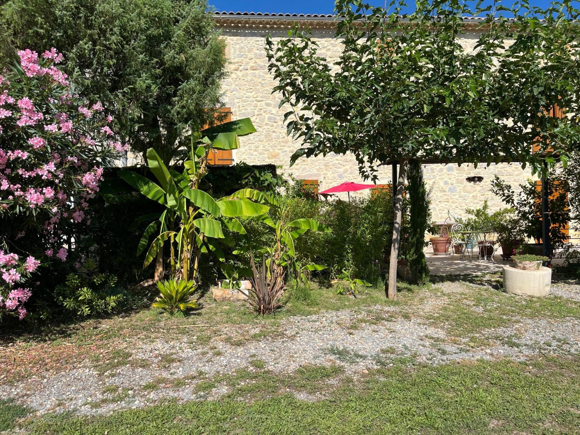 La Bergerie Apartment Domessargues Exterior foto